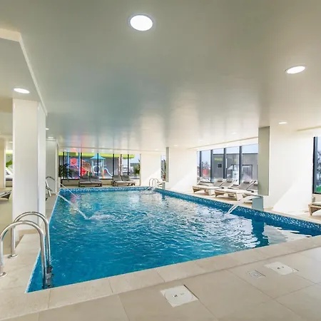 Aquamarin 2bd N Pools Апартаменты Нэводари