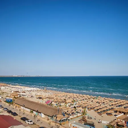 Aquamarin 2bd N Pools Апартаменты *