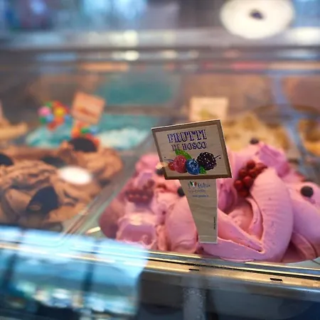 Aquamarin 2bd N Pools *