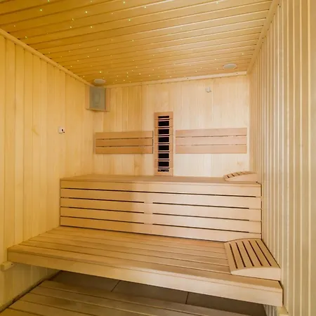 Aquamarin 2bd N Pools Апартаменты Нэводари