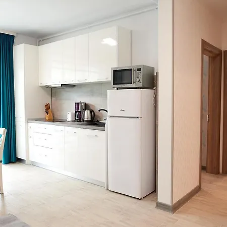 Апартаменты Aquamarin 2bd N Pools