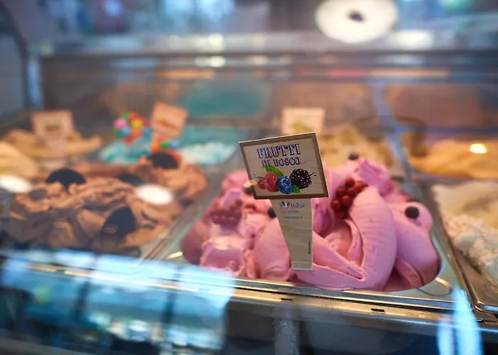 Aquamarin 2bd N Pools *