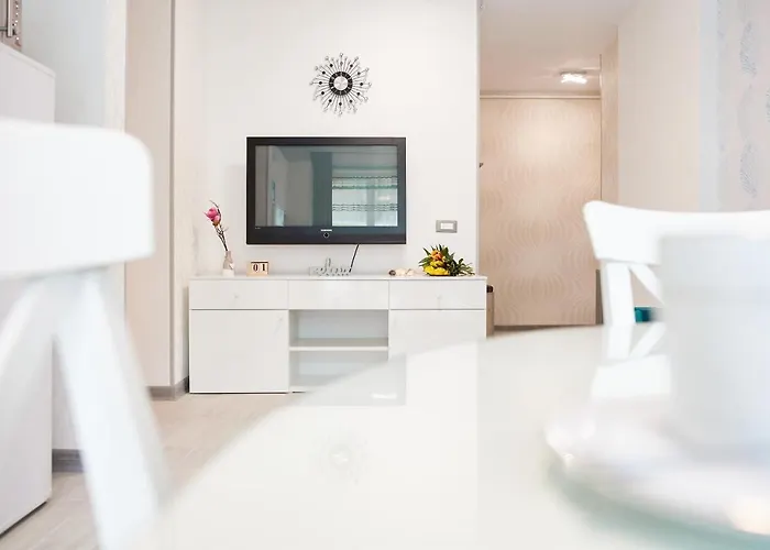 アパート Aquamarin 2bd N Pools