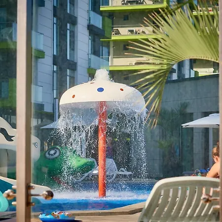 Apartment Aquamarin 2bd N Pools *