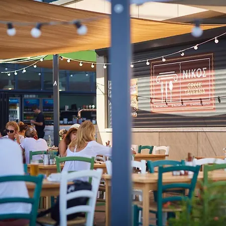 Aquamarin 2bd N Pools * Năvodari