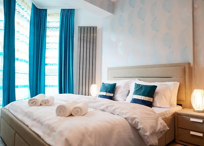 아파트 Aquamarin 2bd N Pools *