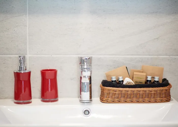 Aquamarin 2bd N Pools 아파트 Năvodari