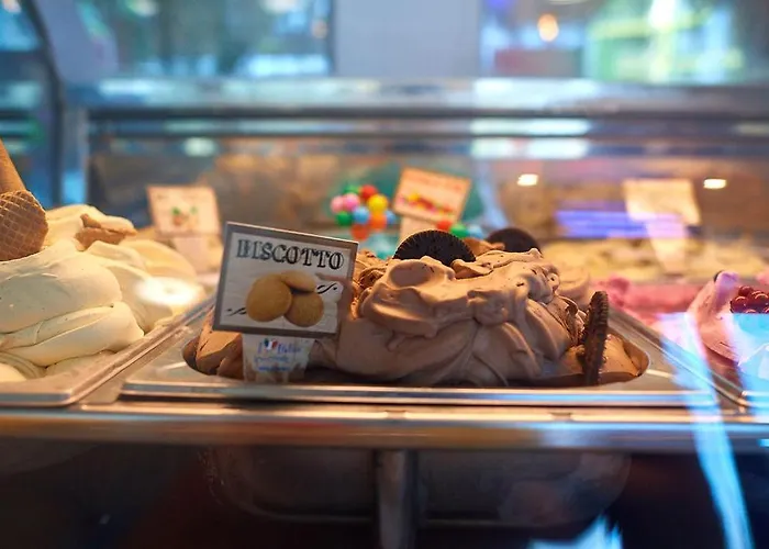 Aquamarin 2bd N Pools 아파트