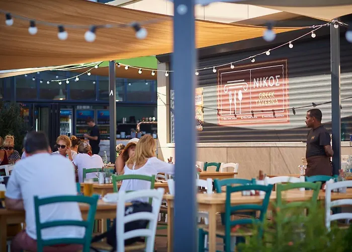 Aquamarin 2bd N Pools * Năvodari