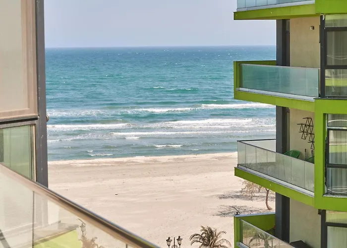 Aquamarin 2bd N Pools *